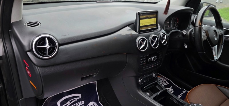 Used Mercedes-Benz B Class 2012 for sale - 77162064: Photo 23