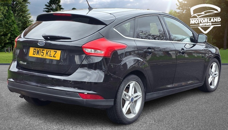 Used Ford Focus 2015 for sale - 76863615: Photo 8