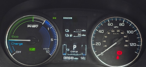 Used Mitsubishi Outlander 2019 for sale - 76173539: Photo 26