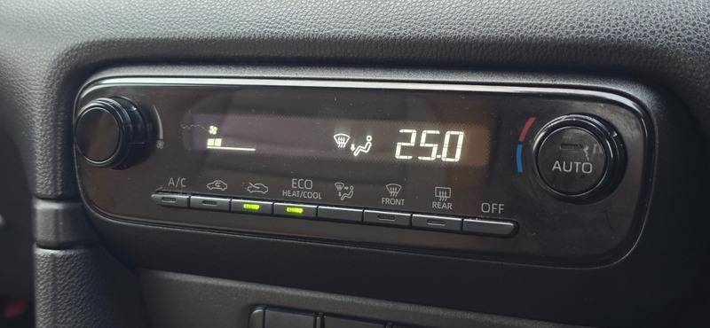 Used Toyota Yaris 2025 for sale - 77140363: Photo 37