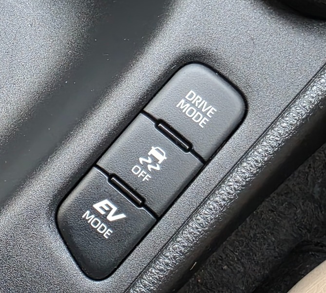 Used Toyota Yaris 2025 for sale - 77140363: Photo 40