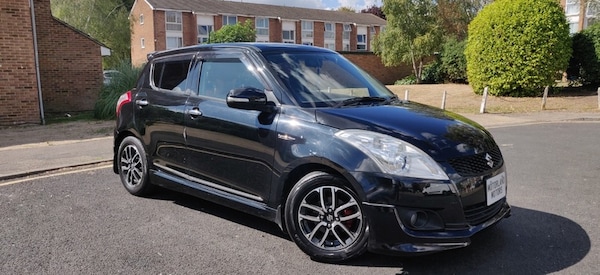 Used Suzuki Swift 2012 for sale - 73662177: Photo 4