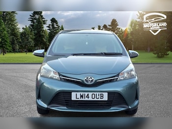 Used Toyota Yaris undefined for sale - 76313352: Photo