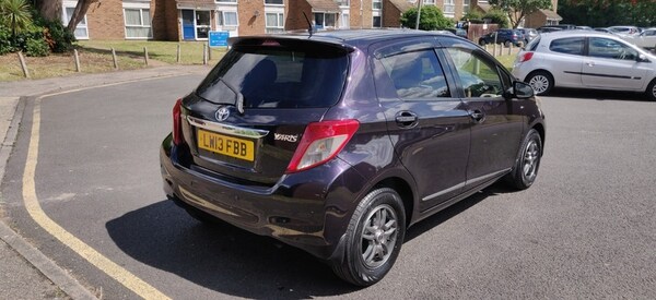 Used Toyota Yaris 2013 for sale - 73662149: Photo 14