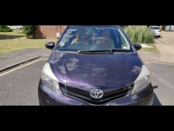 Used Toyota Yaris  for sale - 73662149: Photo