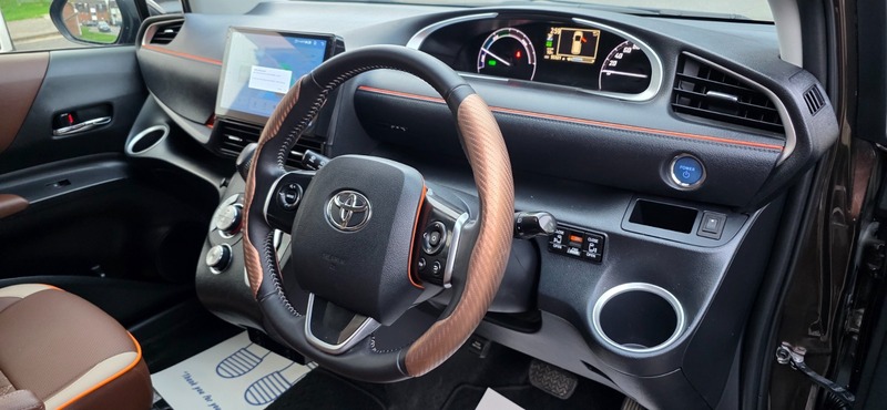 Used Toyota Sienta 2015 for sale - 76605350: Photo 28