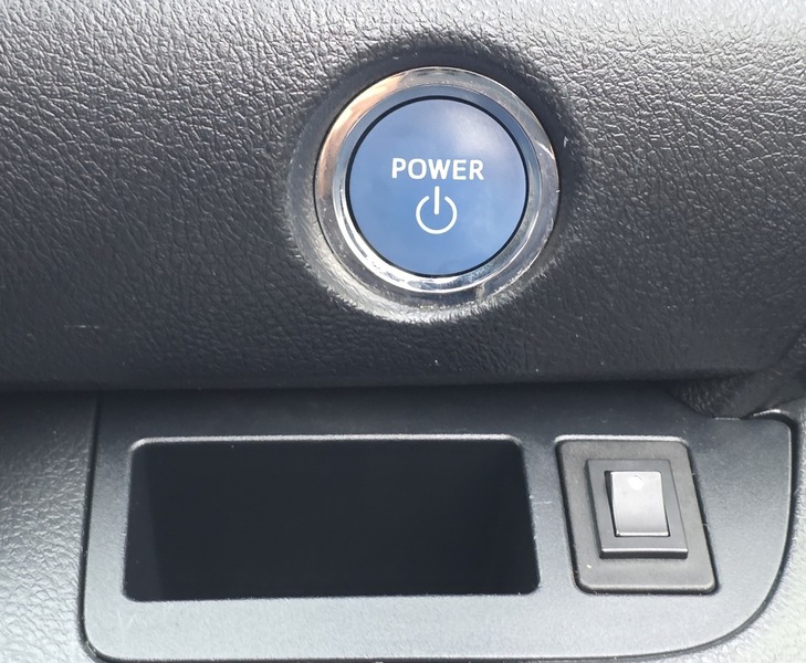 Used Toyota Sienta 2015 for sale - 76605350: Photo 49