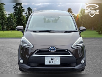 Used Toyota Sienta undefined for sale - 76605350: Photo