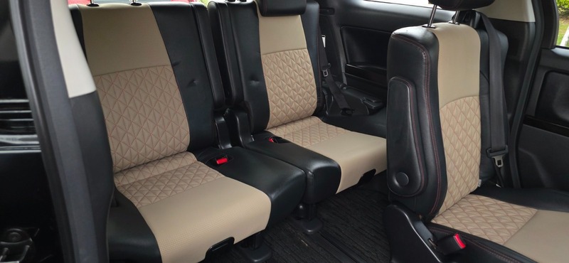 Used Toyota Vellfire 2012 for sale - 76313349: Photo 21