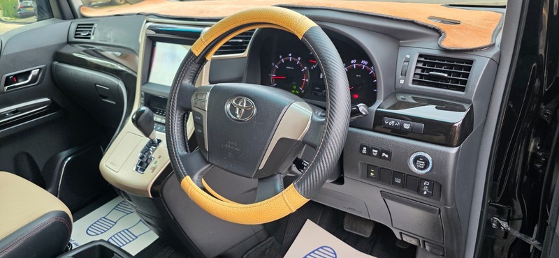 Used Toyota Vellfire 2012 for sale - 76313349: Photo 29