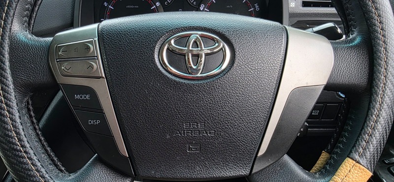 Used Toyota Vellfire 2012 for sale - 76313349: Photo 34