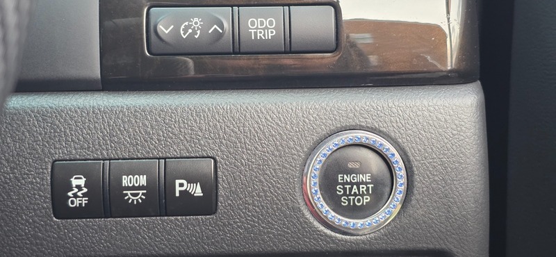 Used Toyota Vellfire 2012 for sale - 76313349: Photo 48