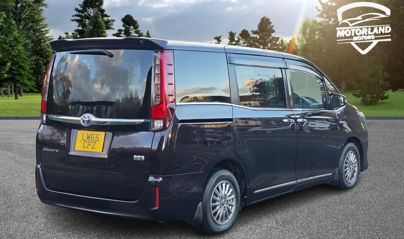 Used Toyota Noah 2015 for sale - 76611437: Photo 9