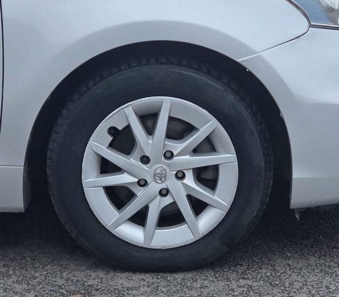 Used Toyota Prius+ 2013 for sale - 78168161: Photo 14