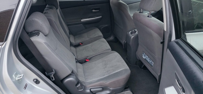 Used Toyota Prius+ 2013 for sale - 78168161: Photo 18