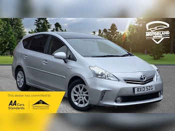 Used Toyota Prius+ 2013 for sale - 78168161: Photo