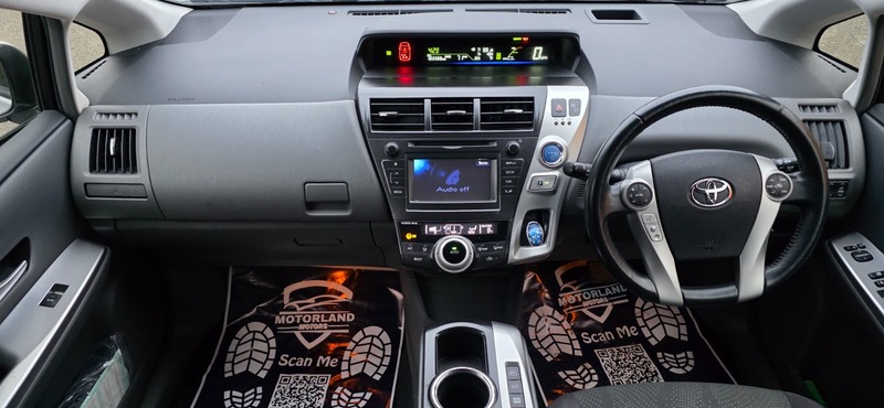 Used Toyota Prius+ 2013 for sale - 78168161: Photo 26