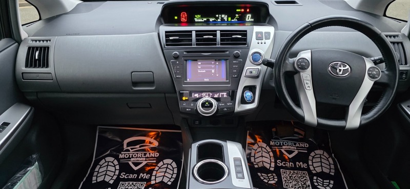 Used Toyota Prius+ 2013 for sale - 78168161: Photo 28