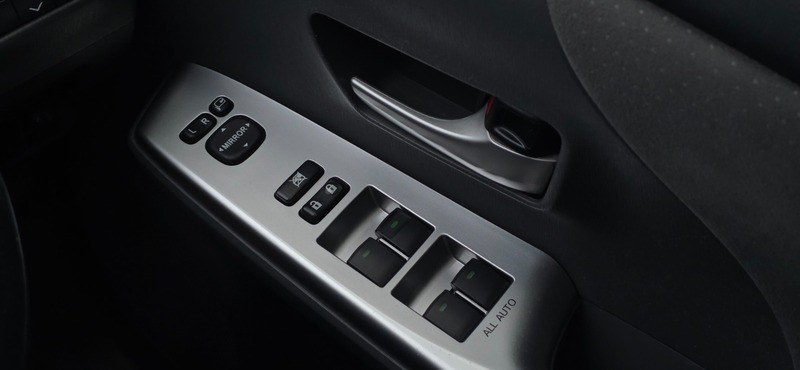 Used Toyota Prius+ 2013 for sale - 78168161: Photo 43