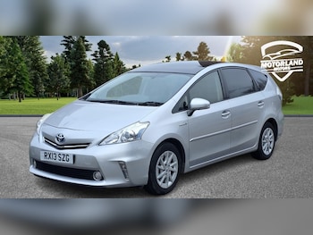 Used Toyota Prius+ 2013 for sale - 78168161: Photo