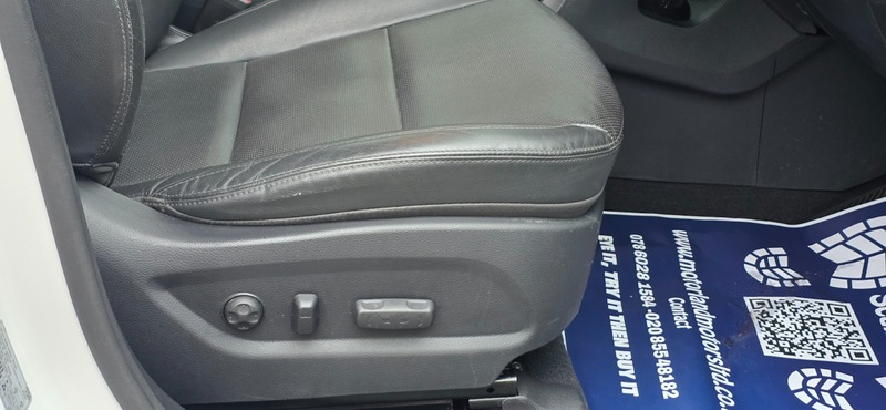 Used Hyundai Santa Fe 2017 for sale - 78140910: Photo 18