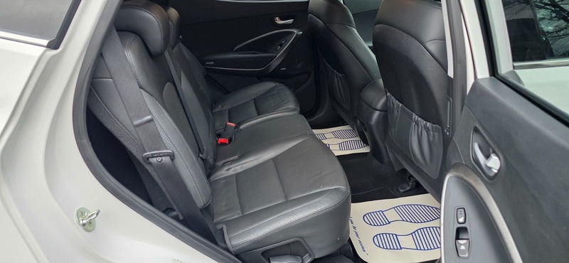 Used Hyundai Santa Fe 2017 for sale - 78140910: Photo 20