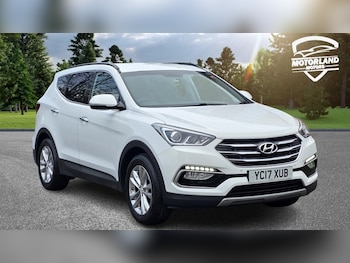 Used Hyundai Santa Fe 2017 for sale - 78140910: Photo