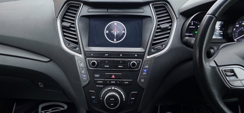 Used Hyundai Santa Fe 2017 for sale - 78140910: Photo 40