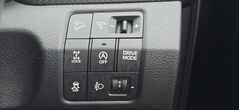 Used Hyundai Santa Fe 2017 for sale - 78140910: Photo 46