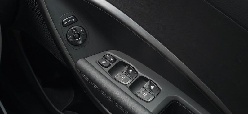 Used Hyundai Santa Fe 2017 for sale - 78140910: Photo 48