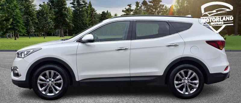 Used Hyundai Santa Fe 2017 for sale - 78140910: Photo 6