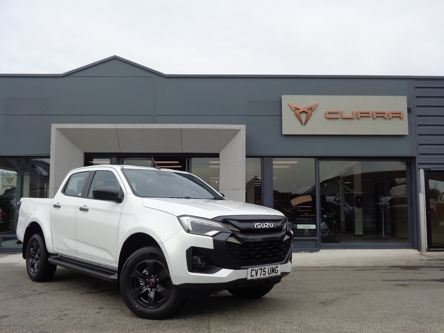 Used Isuzu D-Max 2025 for sale - 78008917: Photo 2