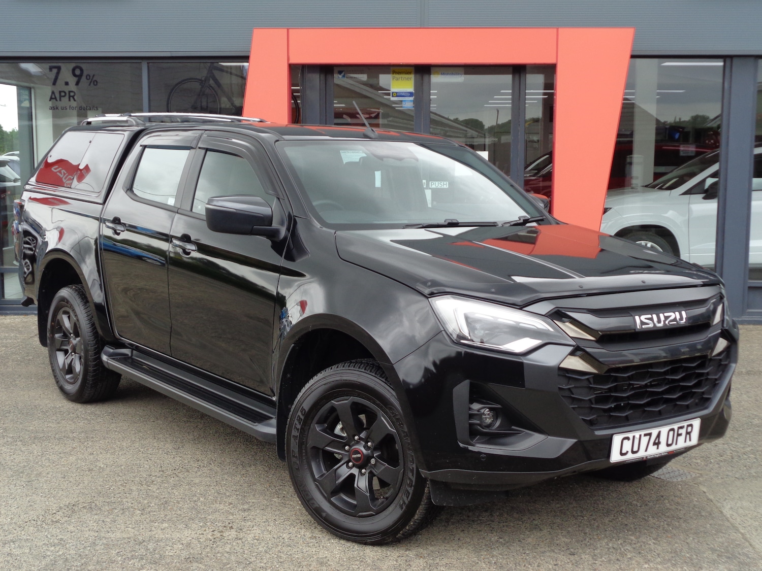 Used Isuzu D-Max 2024 for sale - 76677065: Photo 1