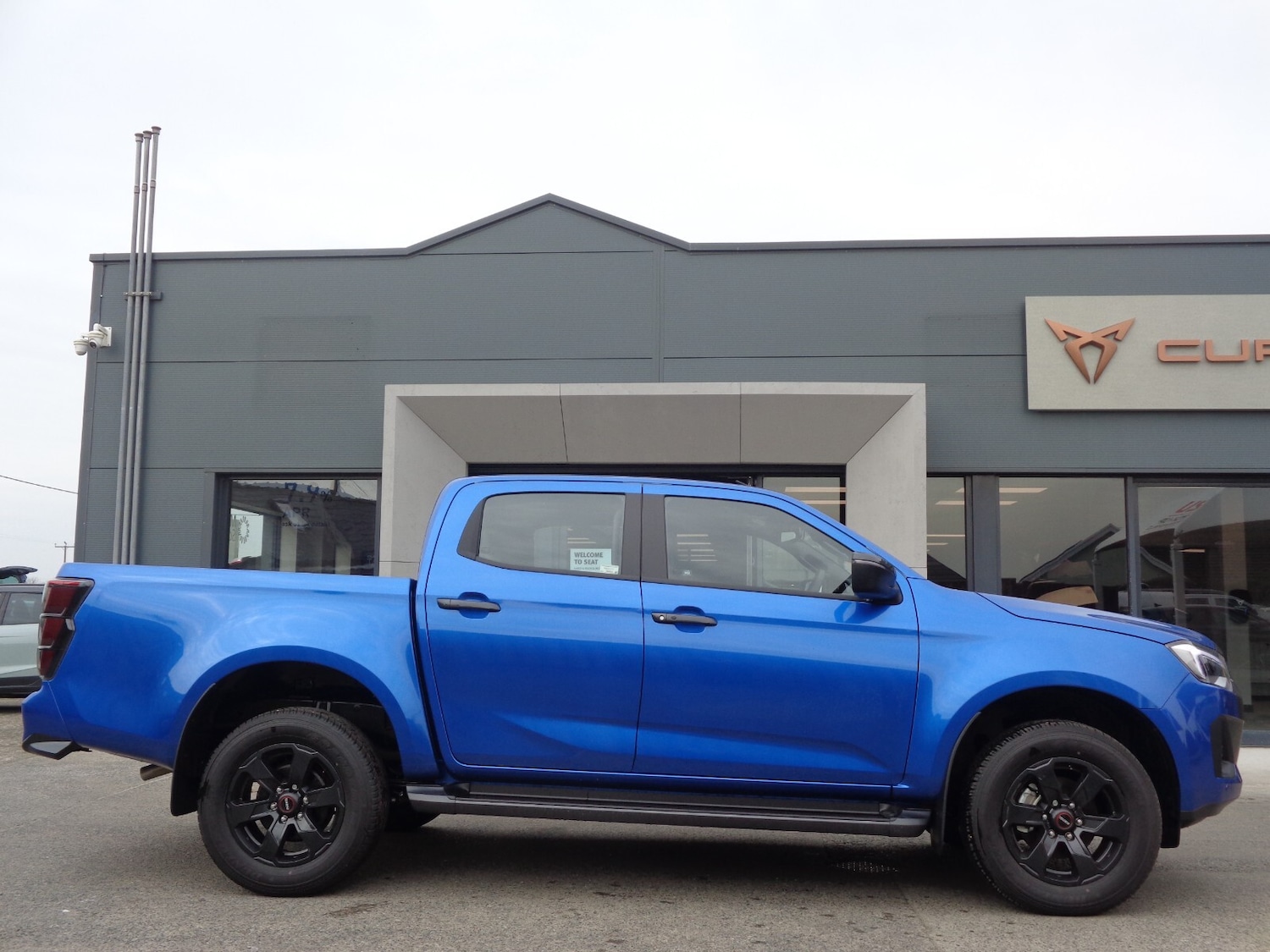 Used Isuzu D-Max 2025 for sale - 78175521: Photo 3