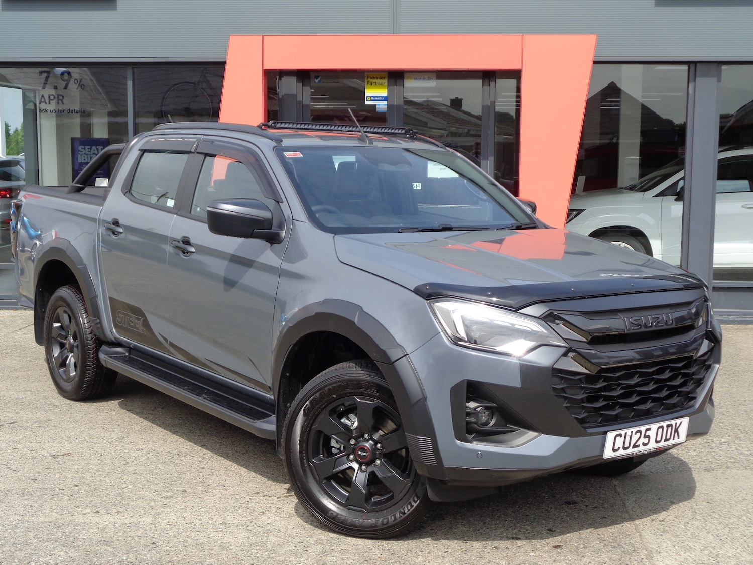 Used Isuzu D-Max 2025 for sale - 76679799: Photo 1