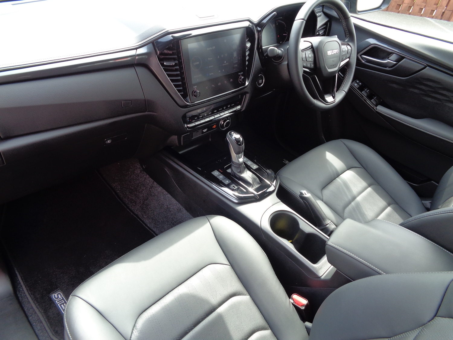 Used Isuzu D-Max 2025 for sale - 76679799: Photo 8