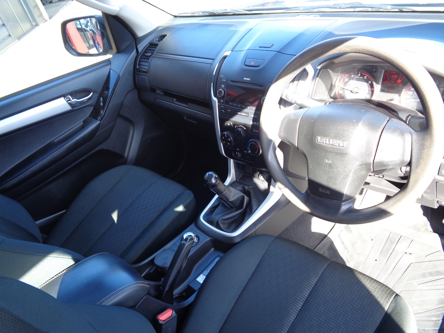 Used Isuzu D-Max 2020 for sale - 76681186: Photo 7