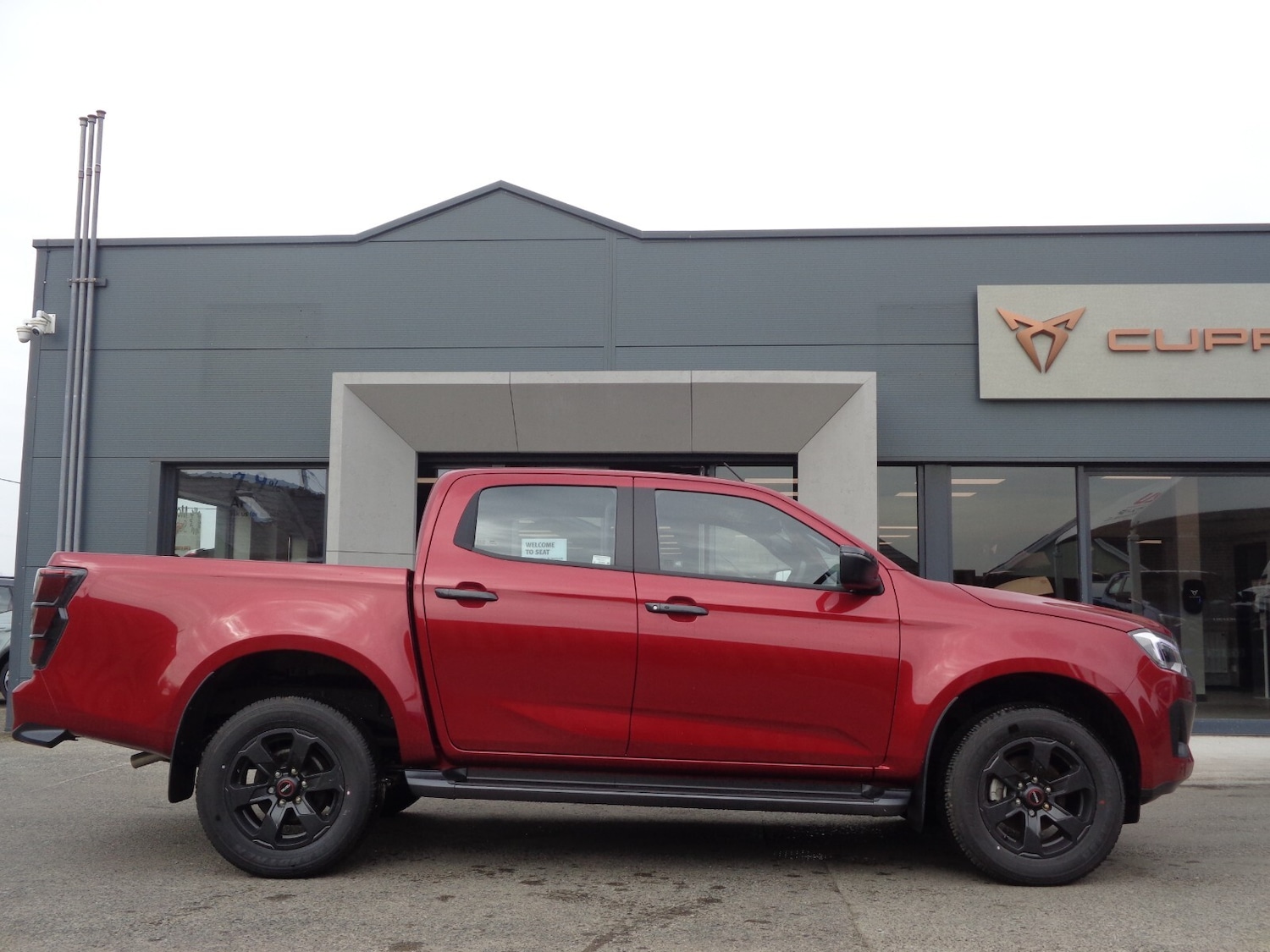 Used Isuzu D-Max 2025 for sale - 78175523: Photo 3