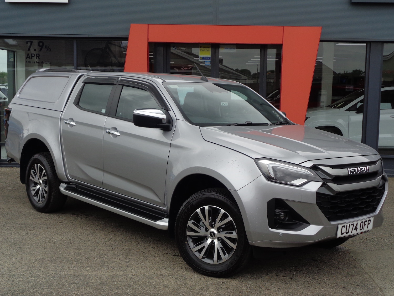 Used Isuzu D-Max 2024 for sale - 76677046: Photo 1