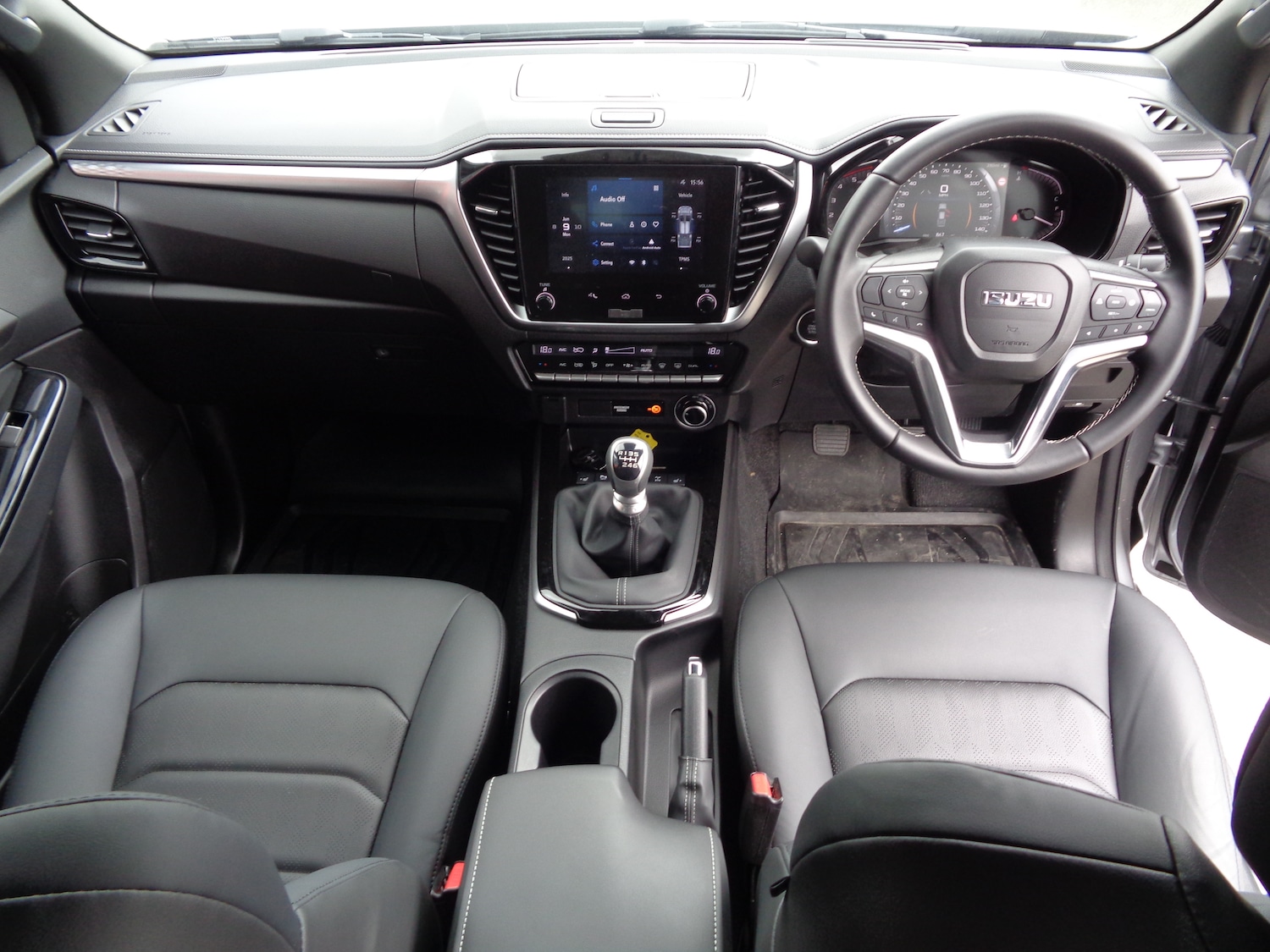 Used Isuzu D-Max 2024 for sale - 76677046: Photo 7