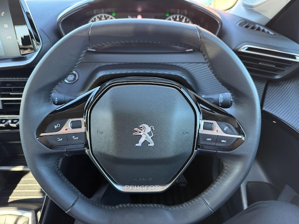 Used Peugeot 208 2022 for sale - 76199675: Photo 19