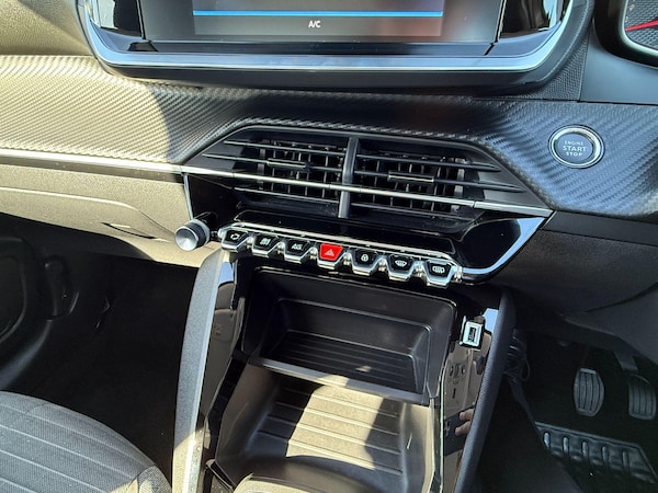 Used Peugeot 208 2022 for sale - 76199675: Photo 25
