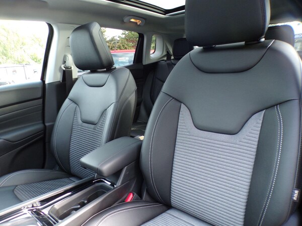 Used Jeep Compass 2025 for sale - 76060643: Photo 14