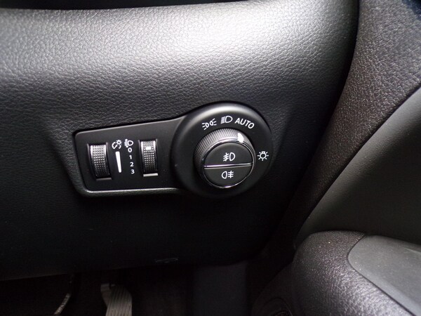 Used Jeep Compass 2025 for sale - 76060643: Photo 21