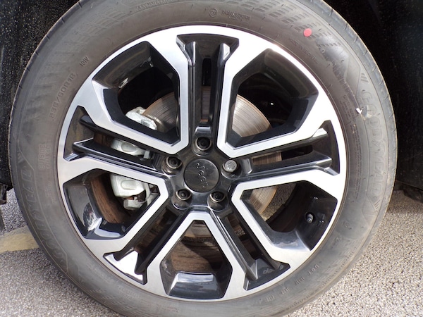 Used Jeep Compass 2025 for sale - 76060643: Photo 9