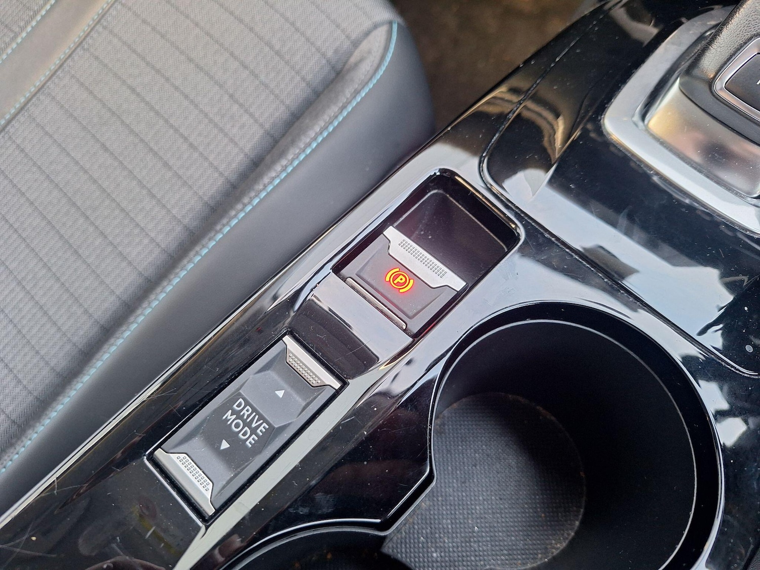 Used Peugeot 2008 2021 for sale - 77351520: Photo 33