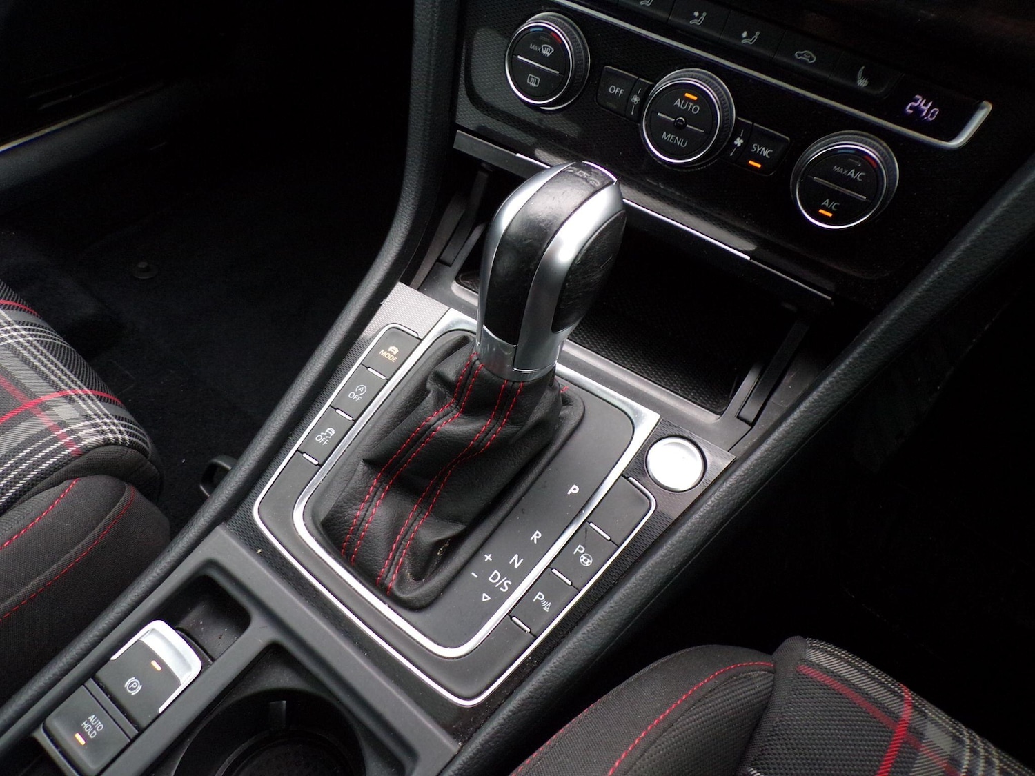 Used Volkswagen Golf for sale - 77216367: Photo 18