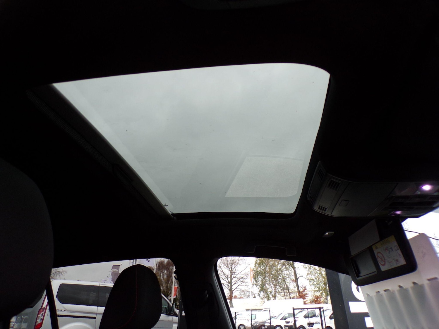 Used Volkswagen Golf for sale - 77216367: Photo 24