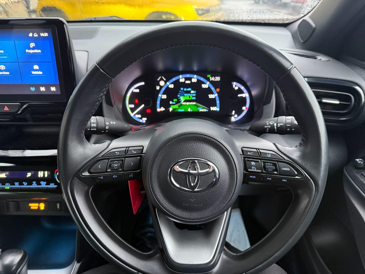 Used Toyota Yaris Cross 2022 for sale - 77550542: Photo 18