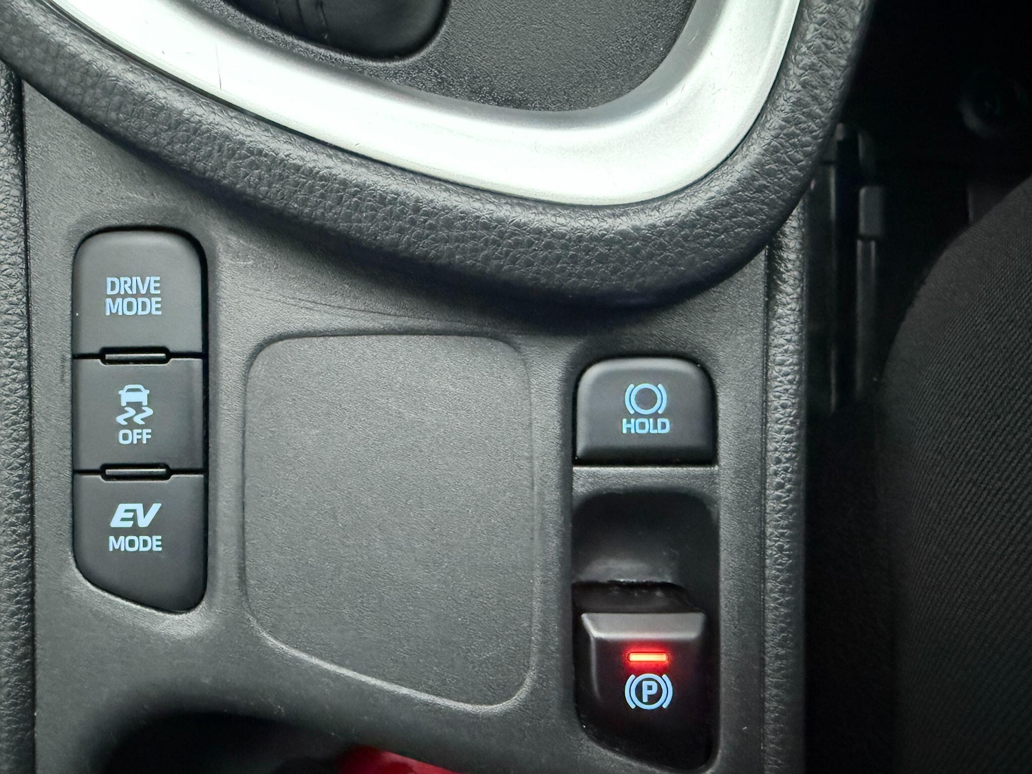 Used Toyota Yaris Cross 2022 for sale - 77550542: Photo 24